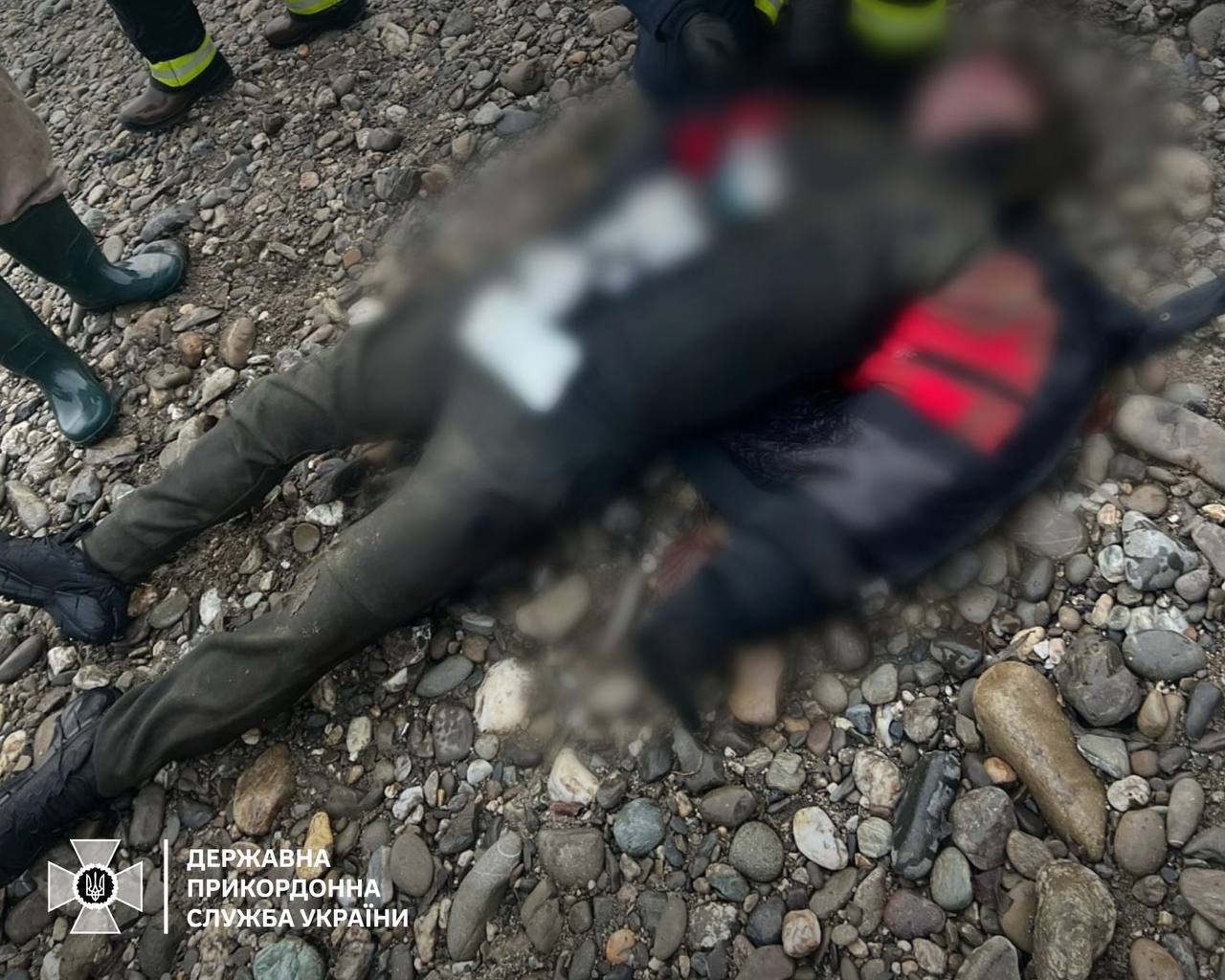 В Тисе у румынского берега обнаружили тело жителя Киевщины. Подробности и фото