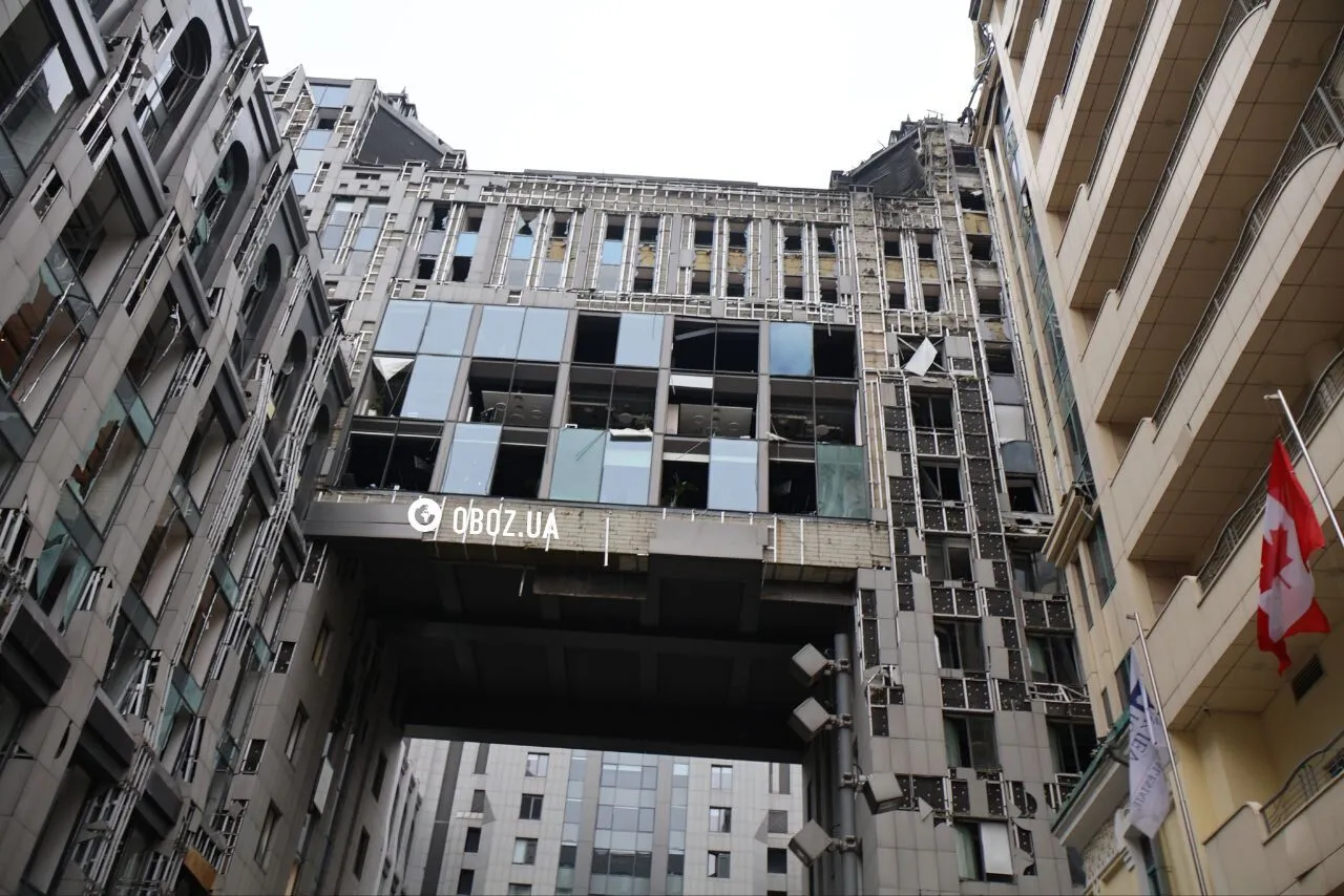 Damaged buildings and broken windows: consequences of the Russian shelling of Kyiv in the Holosiivskyi district. Photo report and video