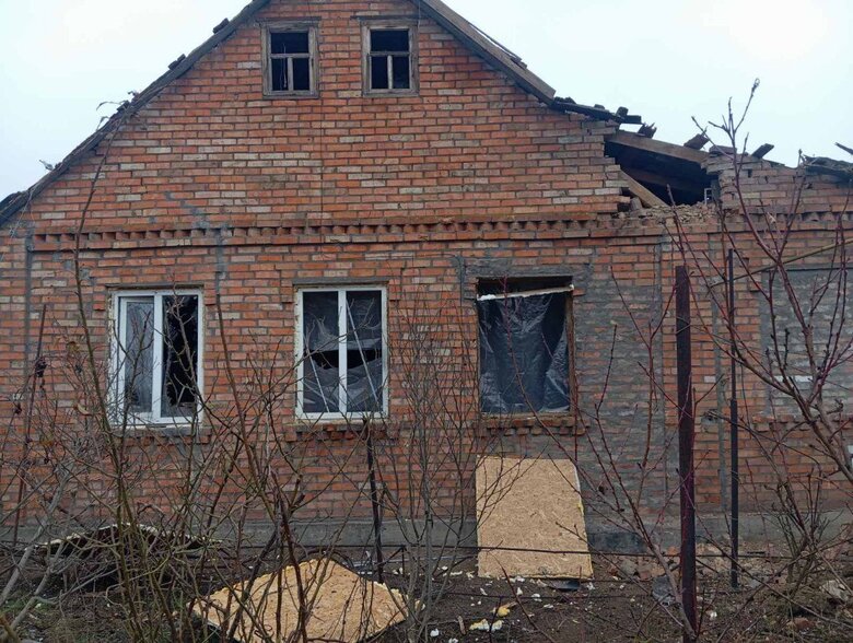 Обстріли Нікопольщини 22 грудня dqxikeidqxidqeant