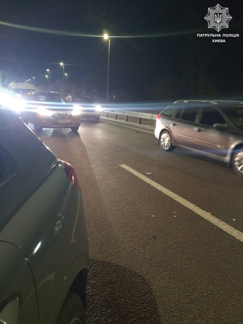 На въезде в Киев произошли две ДТП: образовались огромные пробки. Фото и видео