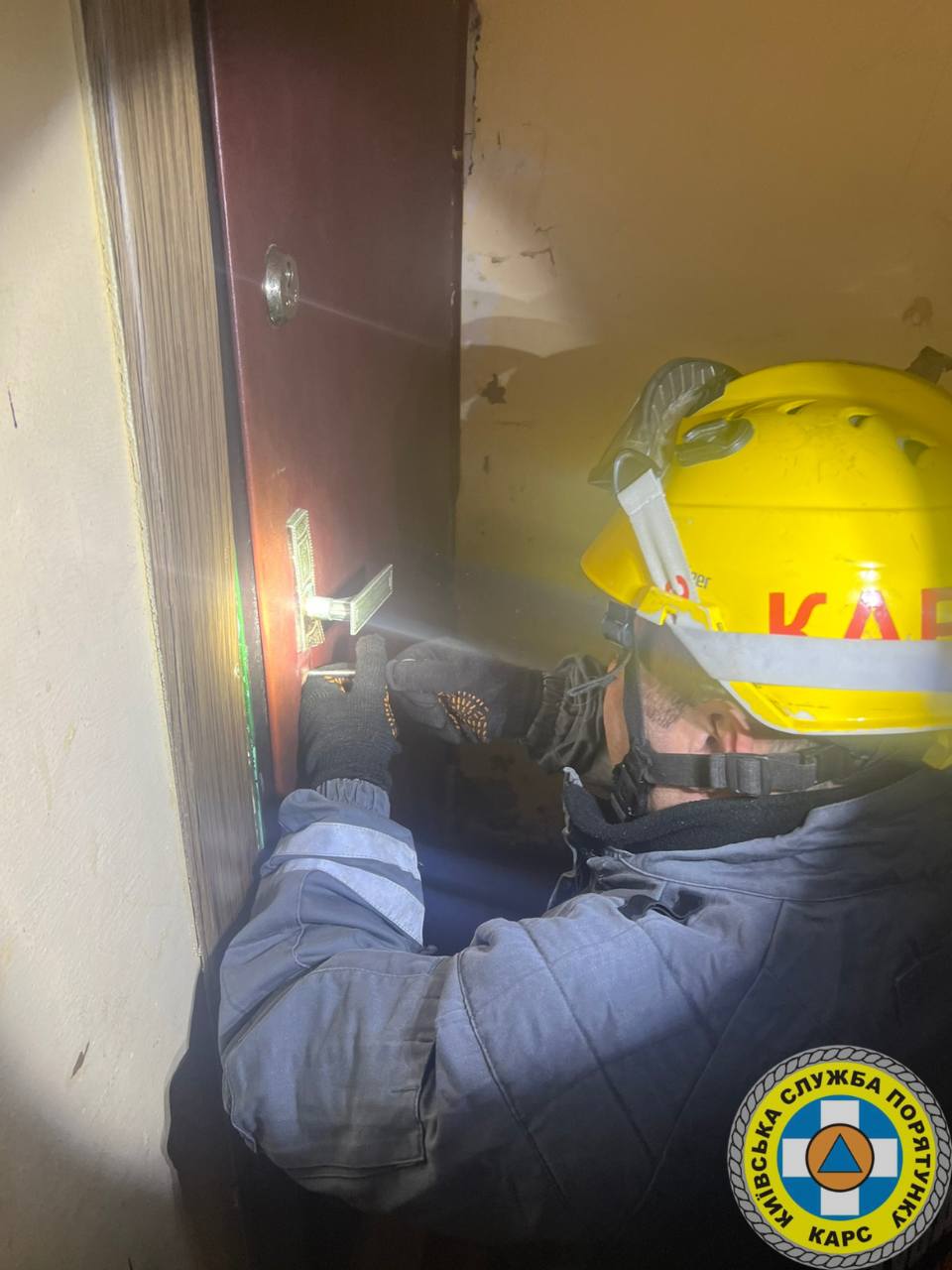         ,   16-  ()  1 dqxikeidqxidqrant