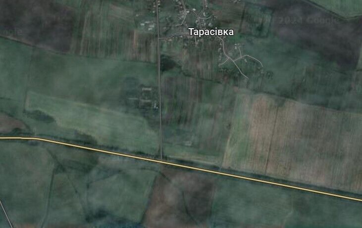 Переехали две машины: на Львовщине в страшном ДТП погиб пешеход. Фото