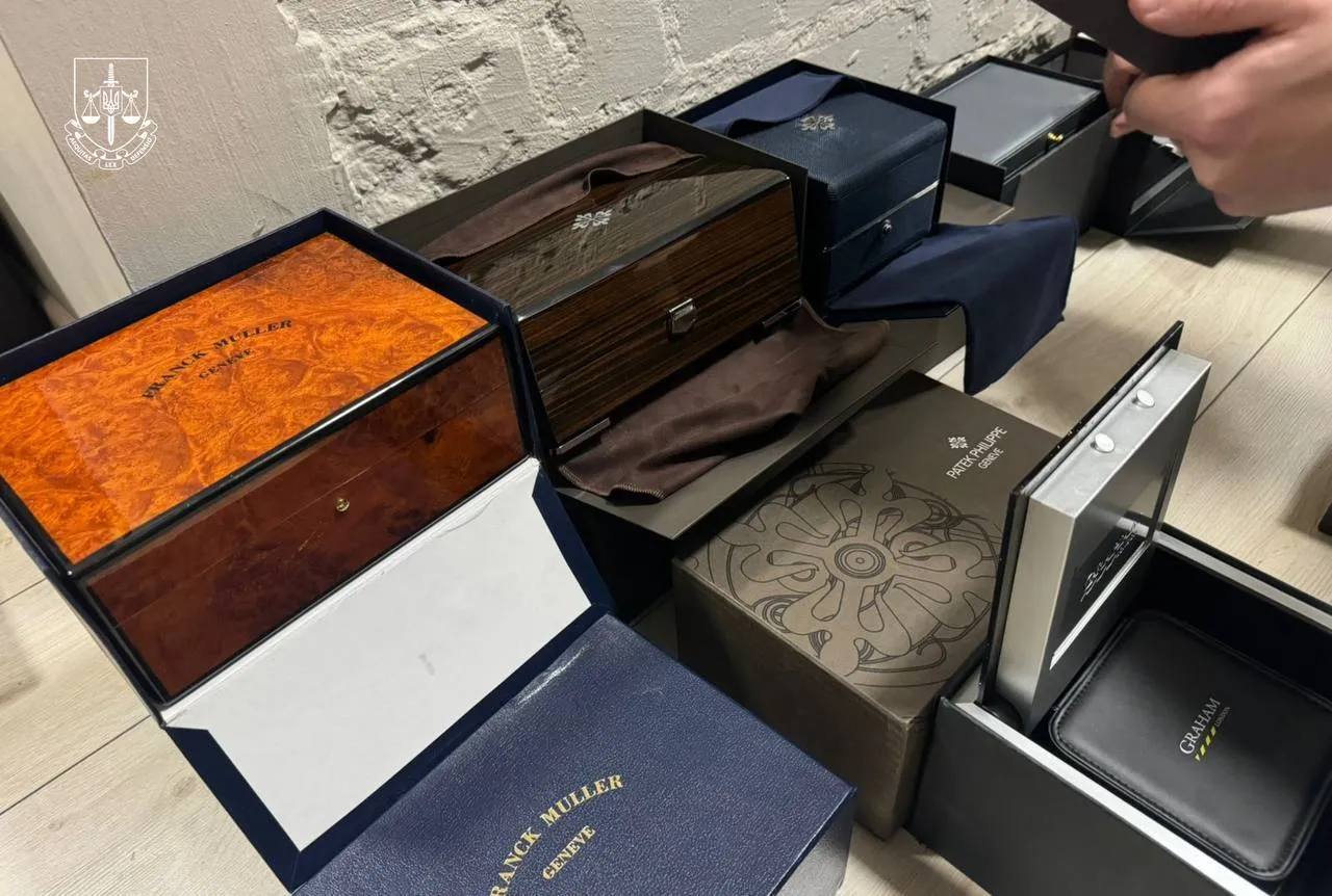 Товары перевозили скрытым способом