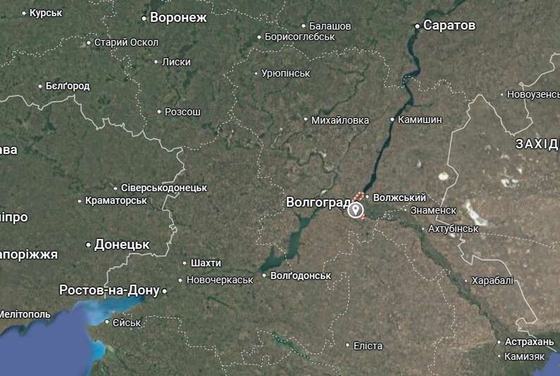 В Волгограде загорелся нефтеперерабатывающий завод