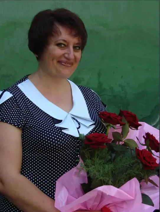 У Нікополі російський снаряд убив директорку гімназії: що відомо про загиблу