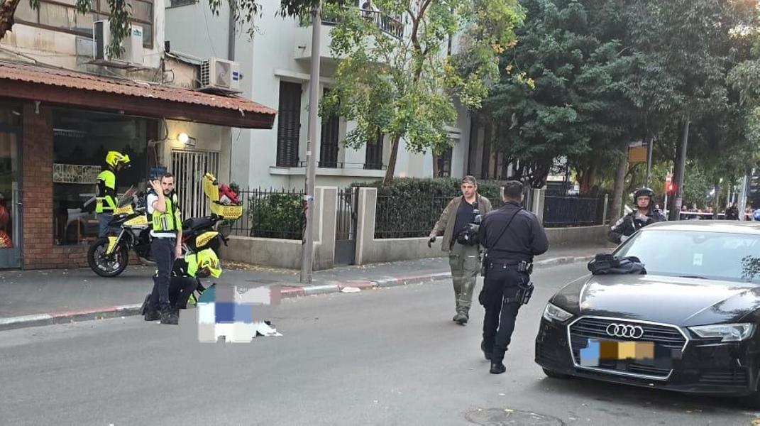 В Тель-Авиве палестинец с ножом напал на прохожего: полиция подозревает теракт. Фото и видео