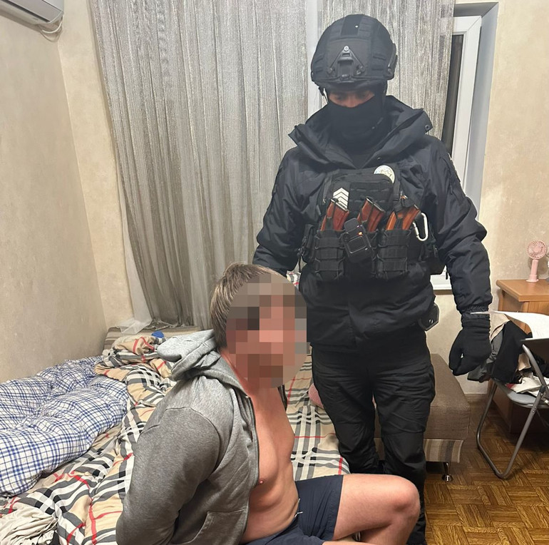 Задержание злоумышленника dqxikeidqxidqrant