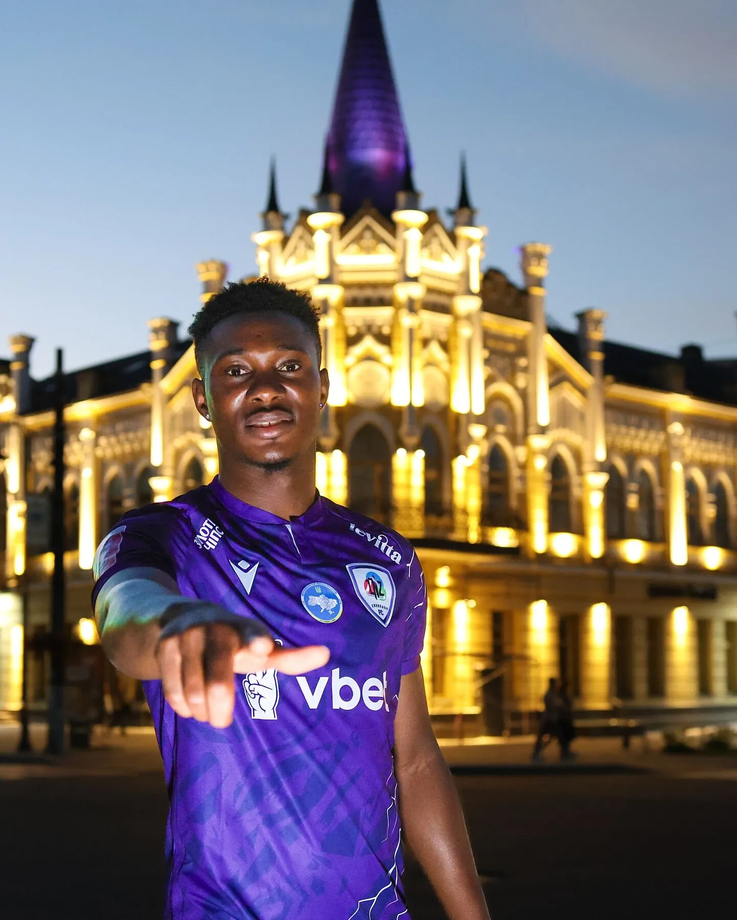 Футболіст клубу УПЛ через війну відмовився повертатися в Україну та втік dqxikeidqxiqdkant