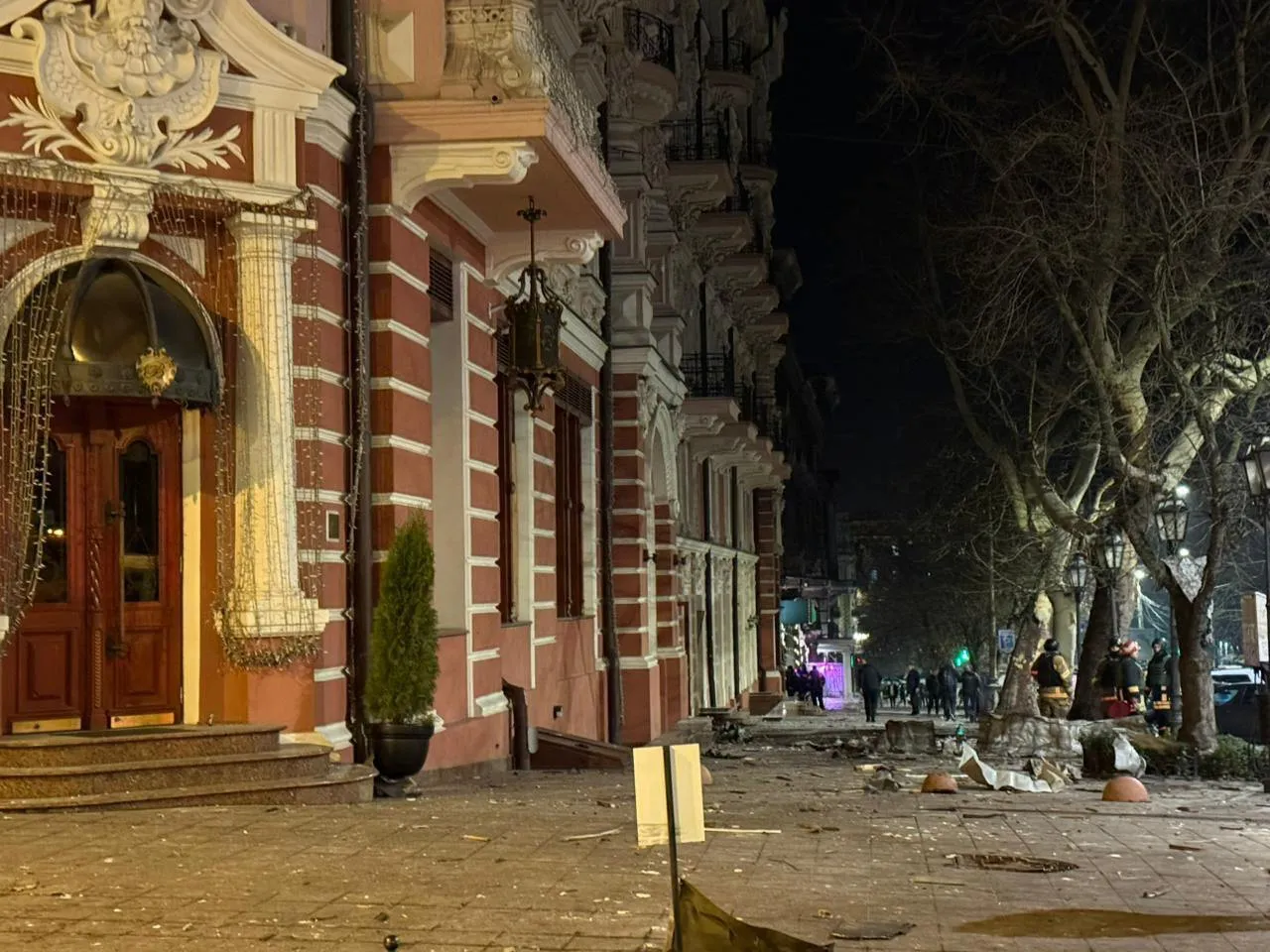 Це справжнє обличчя Росії: Єрмак відреагував на удари РФ по Полтаві, Одесі, Харкову та Запоріжжю. Фото та відео