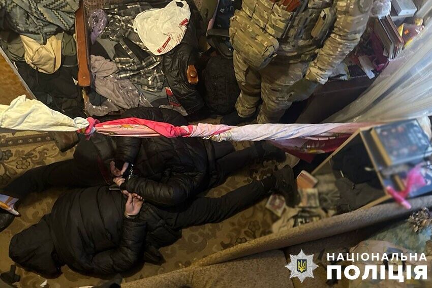 Приїхали на заробітки до Києва: зловмисники побили та пограбували власників оселі, які їх приютили. Фото