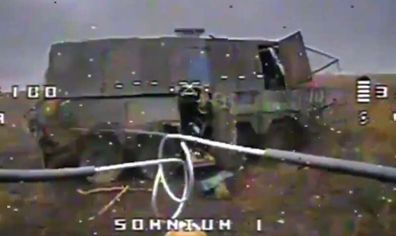 Ukrainian border guards crushed enemy equipment in the Kramatorsk direction. Video dqxikeidqxidqrant