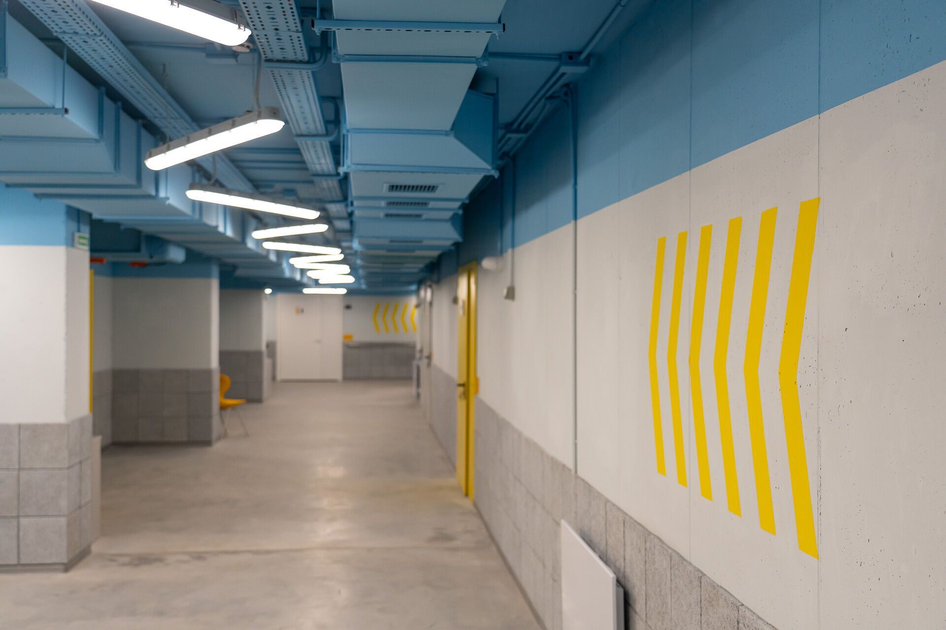 14 кабинетов с интерактивными досками, внеклассные кружки и студии: в Запорожье откроют подземную школу на глубине 7 метров. Фото и видео