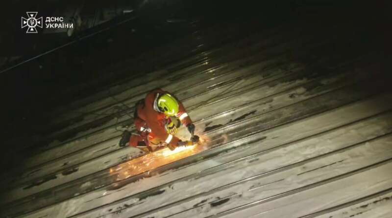 Chornobyl NPP: current status of extinguishing smoldering hotspots on the shelter as of February 19