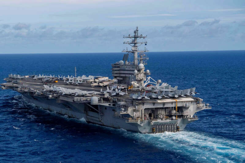  USS Ronald Reagan dqxikeidqxiqrqant