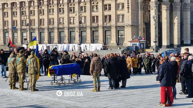 Загинув у боях на Донеччині: у Києві попрощалися з військовим та журналістом Ярославом Шапочкою. Фото та відео