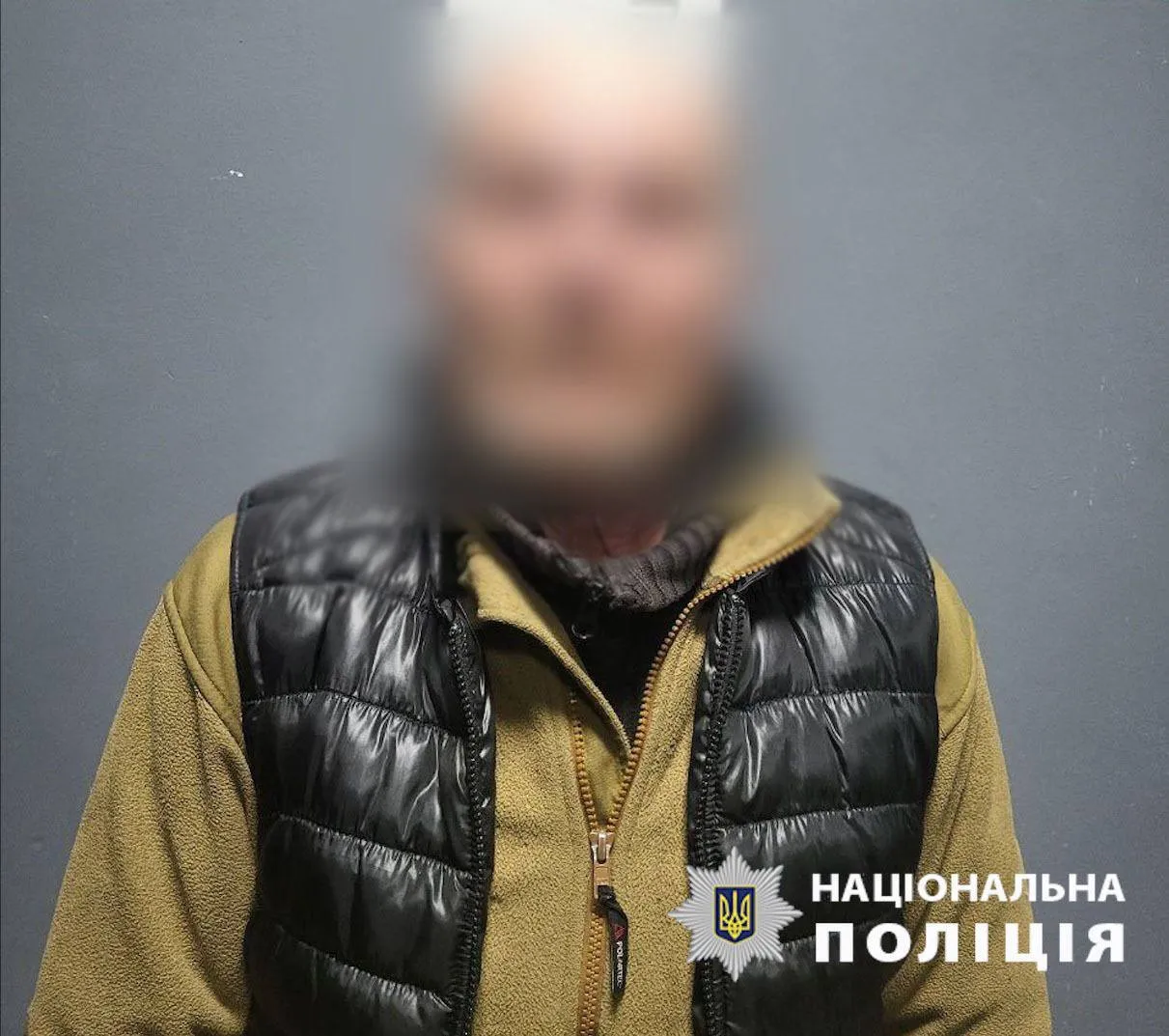 Зарезал из-за ревности: в Киеве задержали мужчину, который убил знакомого посреди улицы. Фото и видео