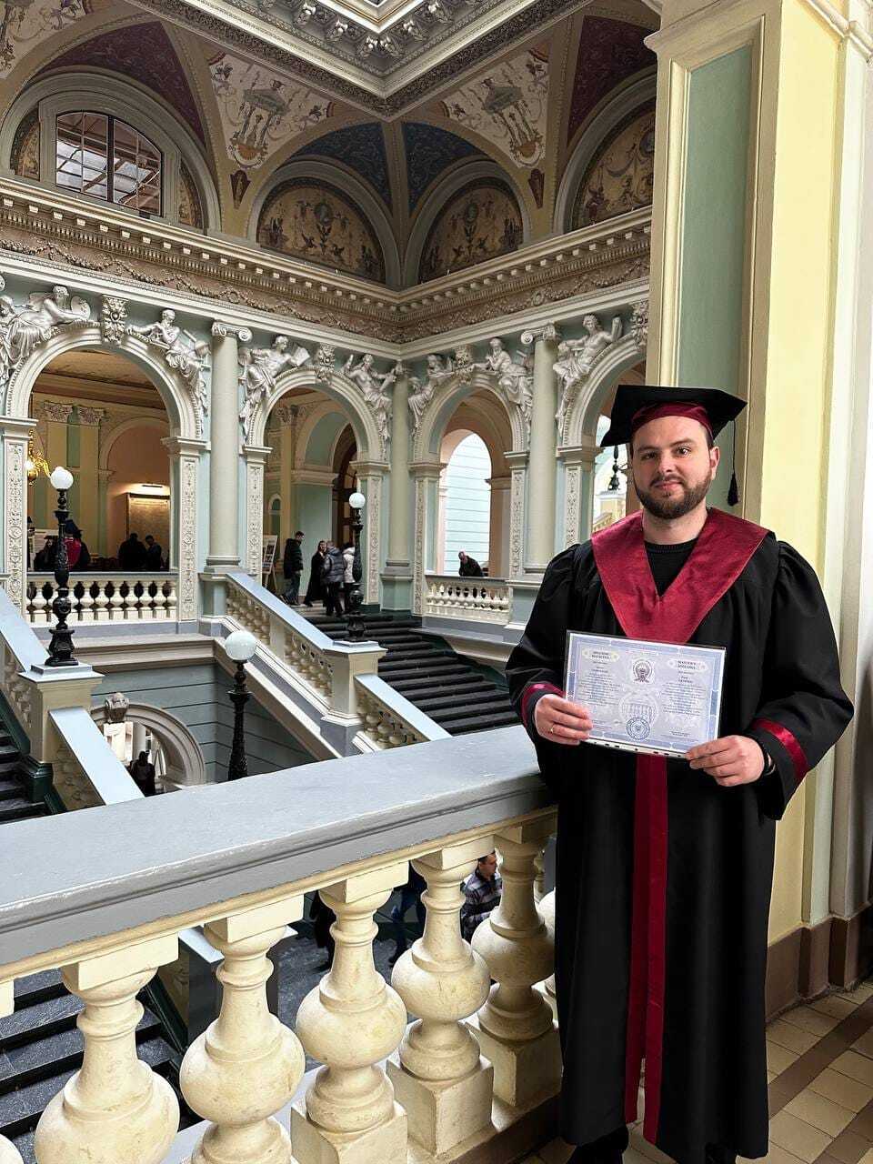 Зеленский назначил нового главу Львовской РГА: возглавлял местную молодежную организацию партии Тимошенко и работал охранником ночного клуба. Фото