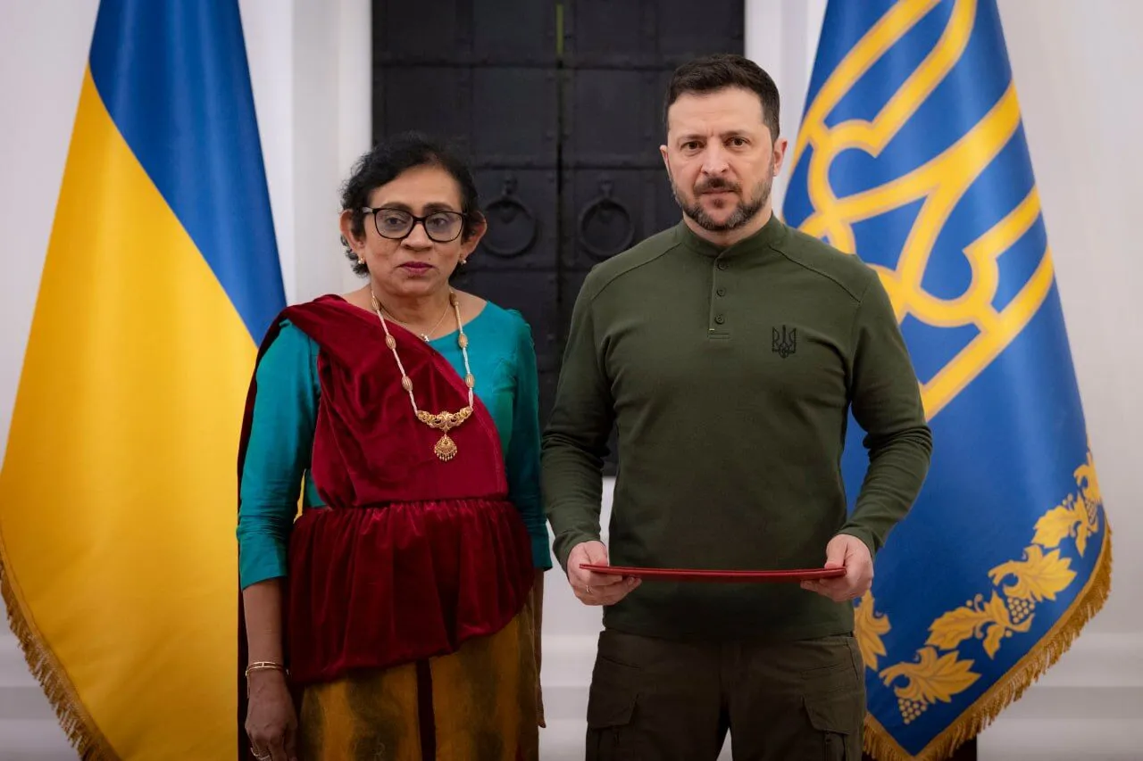 В Україні почали діяльність посольства ще двох країн: Зеленський прийняв вірчі грамоти. Фото і відео