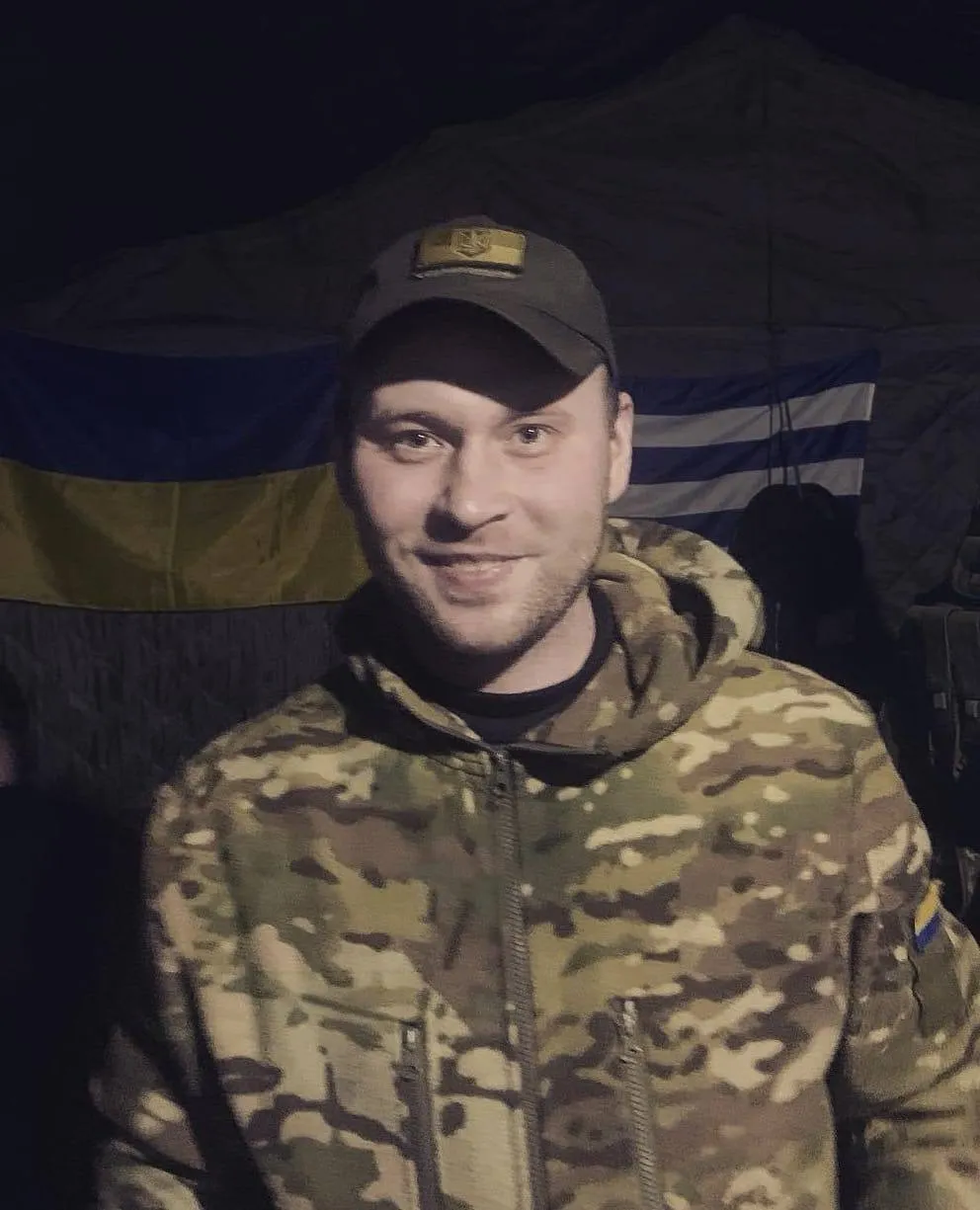 Герой повертається на щиті: на фронті загинув військовослужбовець із Київщини Руслан Костенко. Фото dqxikeidqxiuuant