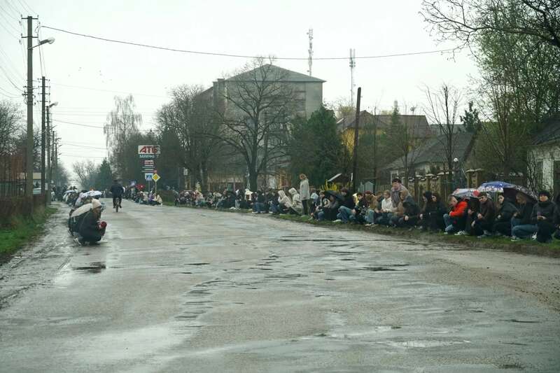 Стояв на захисті України від російських окупантів: у Хотині провели в останню путь молодшого сержанта Геннадія Рясова. Фото