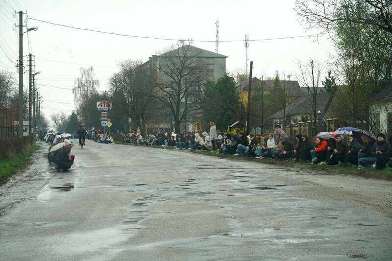 Стоял на защите Украины от российских оккупантов: в Хотине проводили в последний путь младшего сержанта Геннадия Рясова. Фото