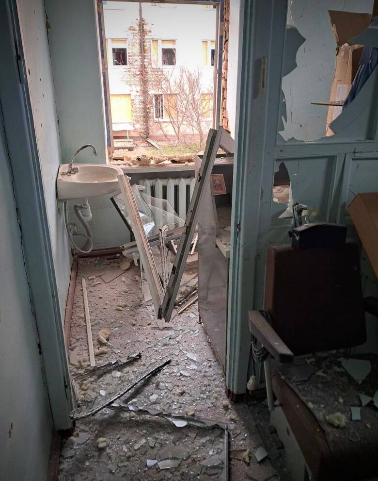 Обстріл лікарні на Чернігівщині 13 квітня dqxikeidqxidqeant