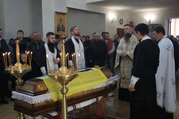 У Волинській області попрощалися з Героєм Антоном Суліковським (фото) dqxikeidqxidqrant