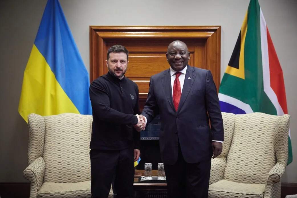 Єдиний шлях до миру – через дипломатію: Рамафоса висловився щодо війни в Україні та пояснив, чому візит Зеленського в ПАР – історичний dqxikeidqxidqrant