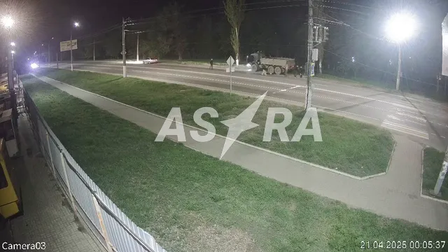 В окупованій Макіївці російський КамАЗ спричинив смертельну ДТП. Фото і відео dqxikeidqxiqdzant