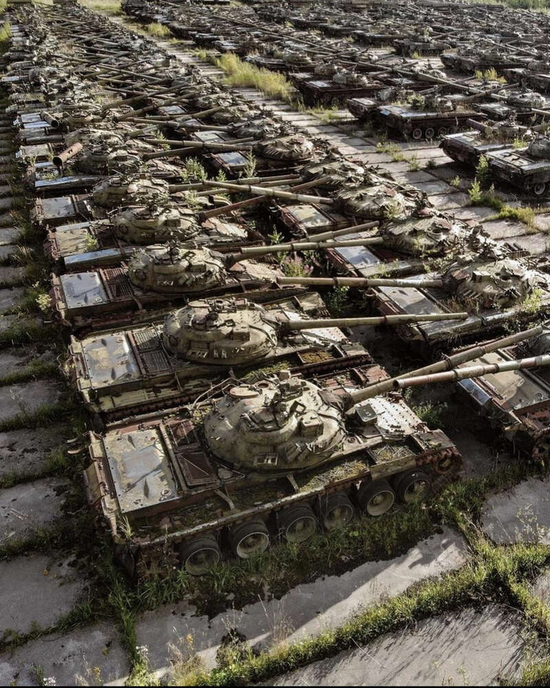 Российская база хранения танков / HighMarsed