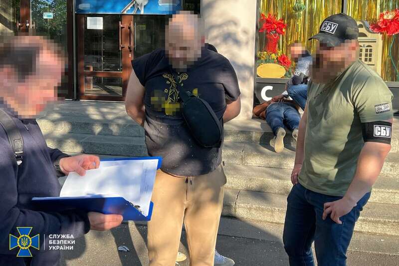 Перевозили ухилянтів на