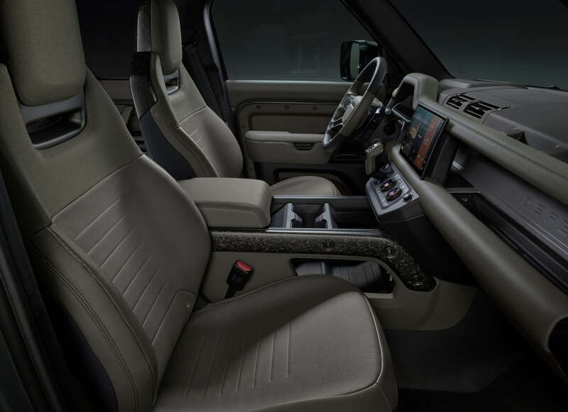  Land Rover Defender, Land Rover Defender OCTA,  Land Rover Defender