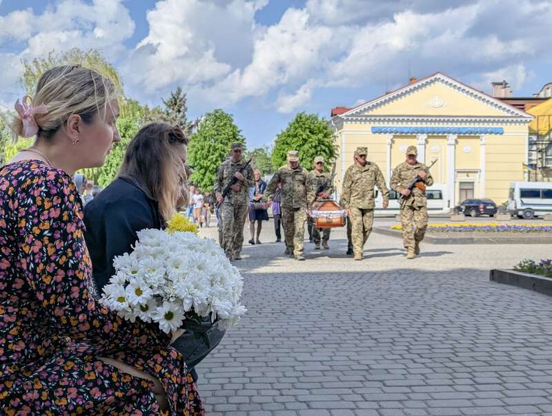 Снайпер Максим Ткачук вернулся в родной Ковель на щите