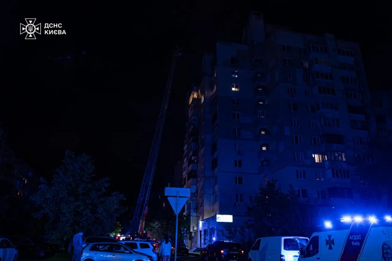 Росія атакувала Київ  dqxikeidqxidtant