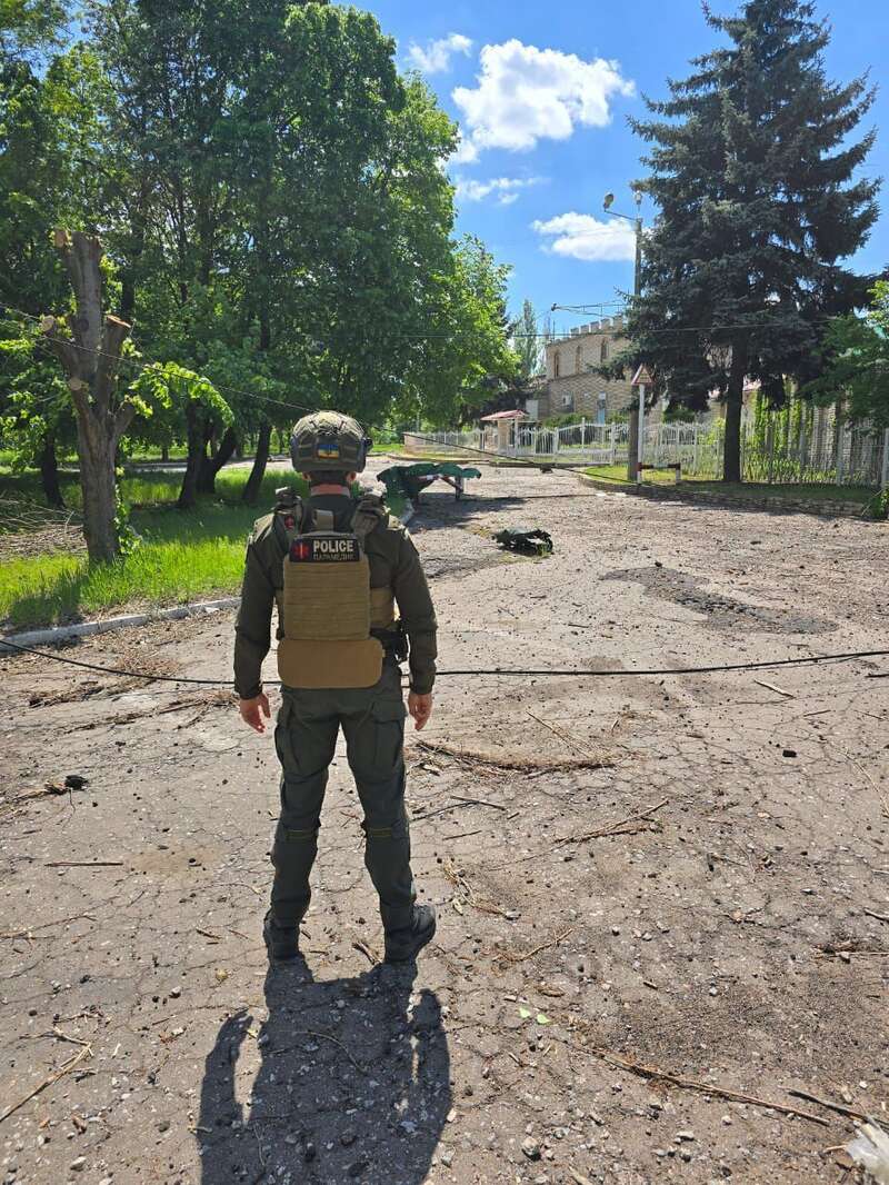 Russia dropped aerial bombs on Kostyantynivka: a private house, gas supply line, and power lines were damaged. Photo