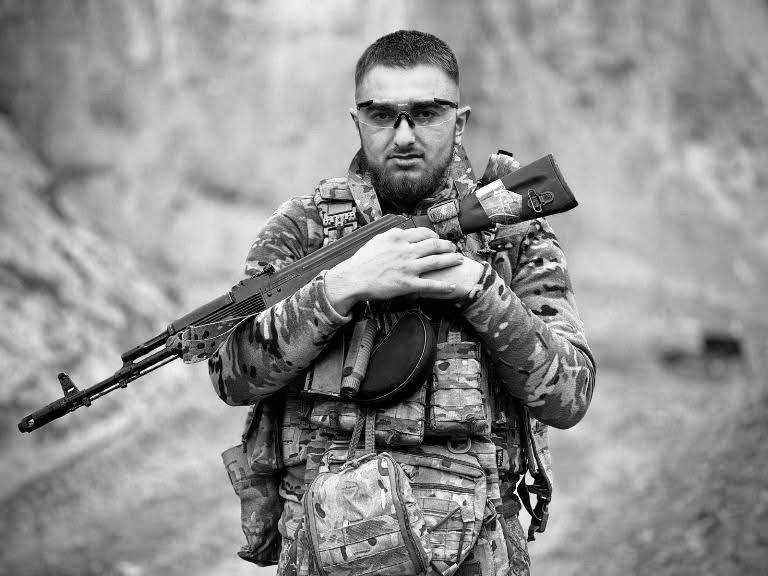 Навіки 27 років: на війні загинув оператор дронів зі Львівщини Богдан Пундор. Фото dqxikeidqxidqrant