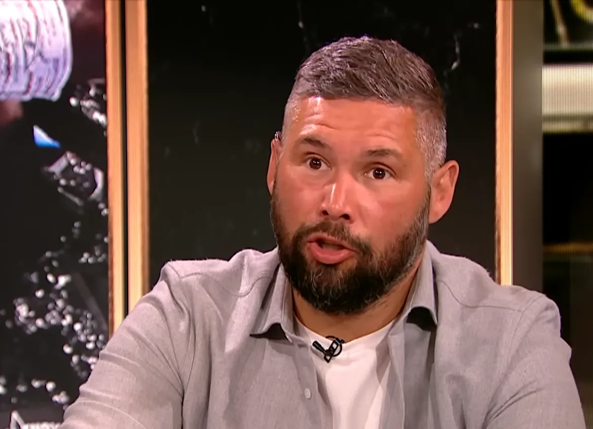 Назван единственный боксер, который бы победил Усика