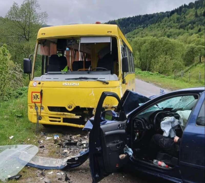 На Львівщині у ДТП з автобусом загинув 23-річний поліцейський: з’явилися подробиці. Фото dqxikeidqxidqrant