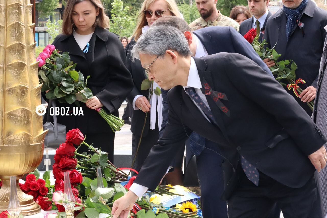 В Киеве почтили жертв геноцида крымскотатарского народа 1944 года. Фото и видео