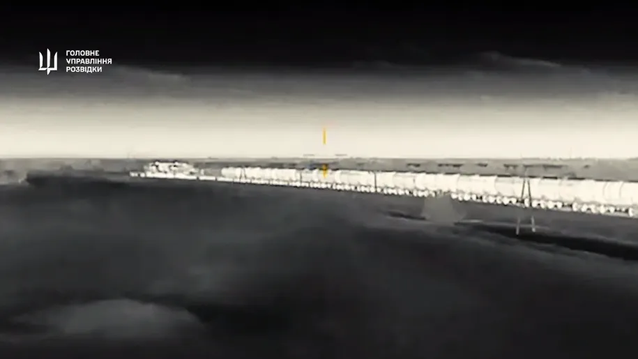 GUR warriors smashed the occupiers’ military train: spectacular footage of the combat operation dqxikeidqxidqrant