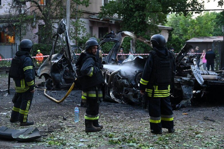 Одеса dqxikeidqxidqeant