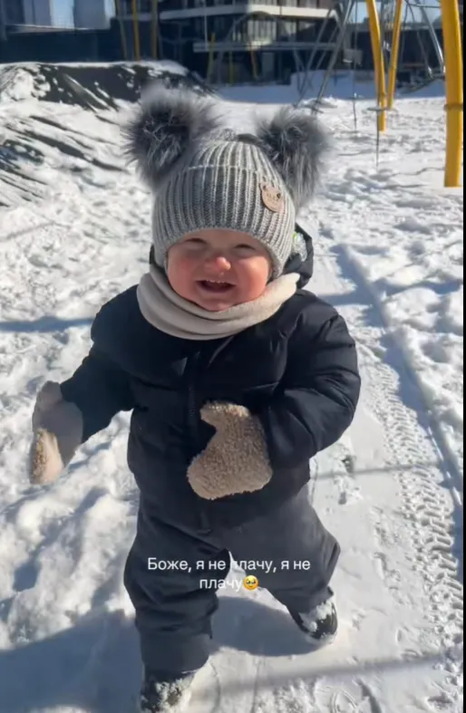 Приехали с сыном к родителям в гости и погибли: в Прилуках российские дроны убили молодую маму с ребенком и бабушку, глава семьи разбирал завалы