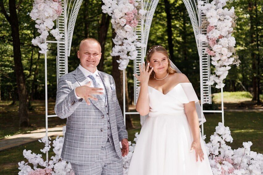 They came with their son to visit the parents and died: in Pryluky, Russian drones killed a young mother with a child and a grandmother, the head of the family was clearing the debris