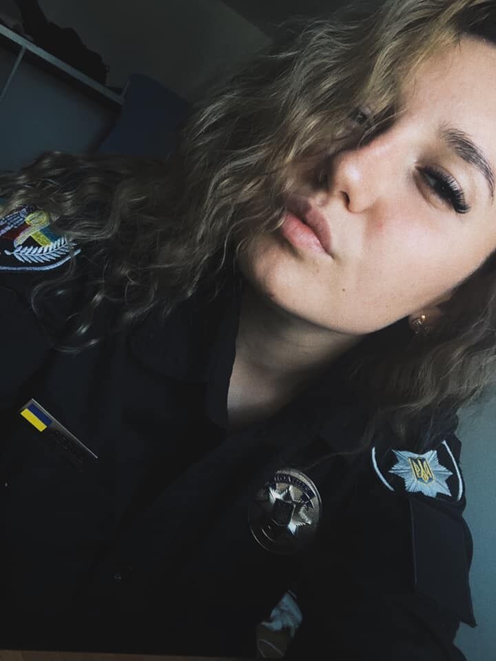 Приїхали із сином до батьків у гості й загинули: у Прилуках російські дрони вбили молоду маму з дитиною та бабусю, глава родини розбирав завали