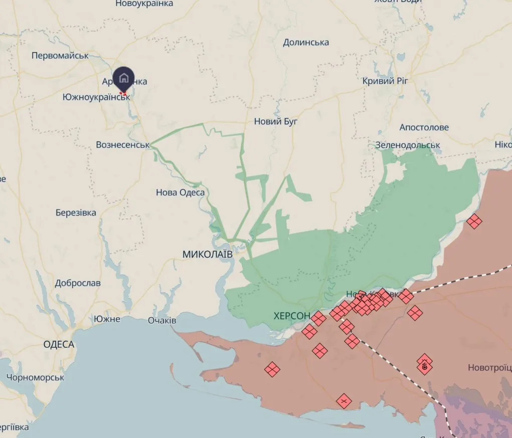 The Russian army attacked the Mykolaiv region with two missiles: a massive fire broke out. Photo