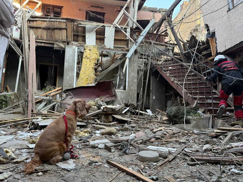 Russian drone attack on Odesa dqxikeidqxidqrant