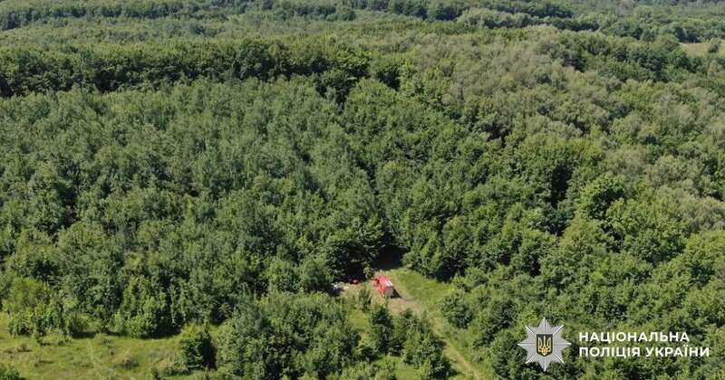 На Івано-Франківщині тривають масштабні пошуки зниклого 5-річного хлопчика: залучено понад 300 осіб. Фото