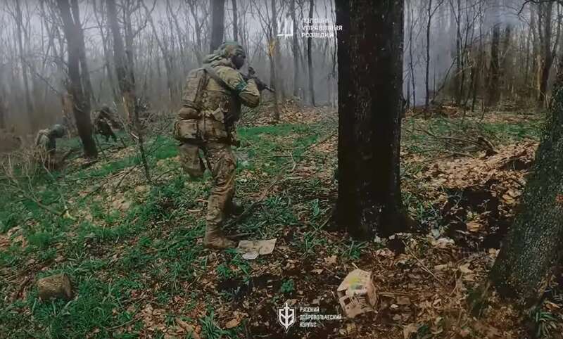 В ГУР показали архивные кадры боёв Российского добровольческого корпуса на Харьковщине. Видео