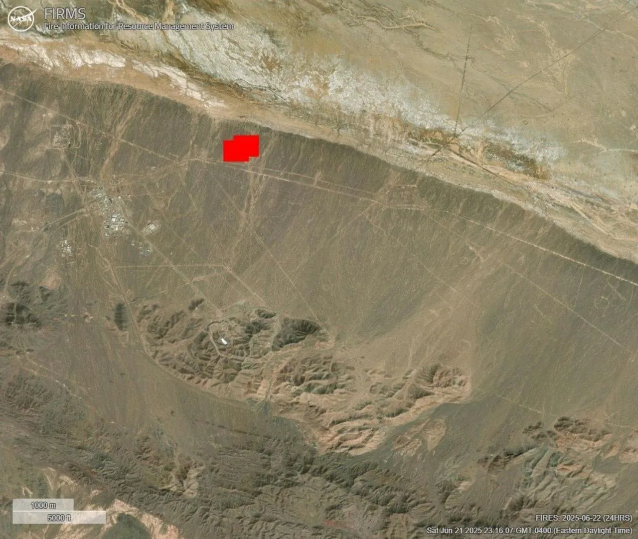 Над ядерним об’єктом Фордо в Ірані здійнялася чорна хмара диму: відео dqxikeidqxidqrant