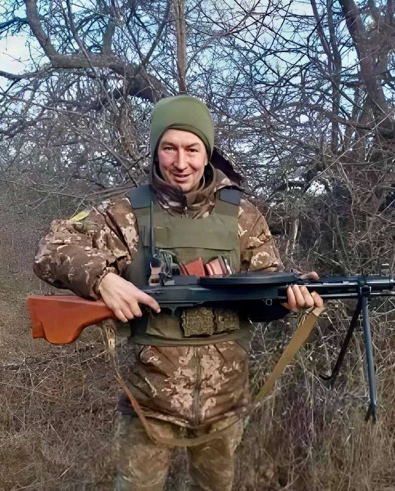 Герой повернувся на щиті: на Київщині попрощаються з військовим Іваном Далеким. Фото dqxikeidqxidqeant